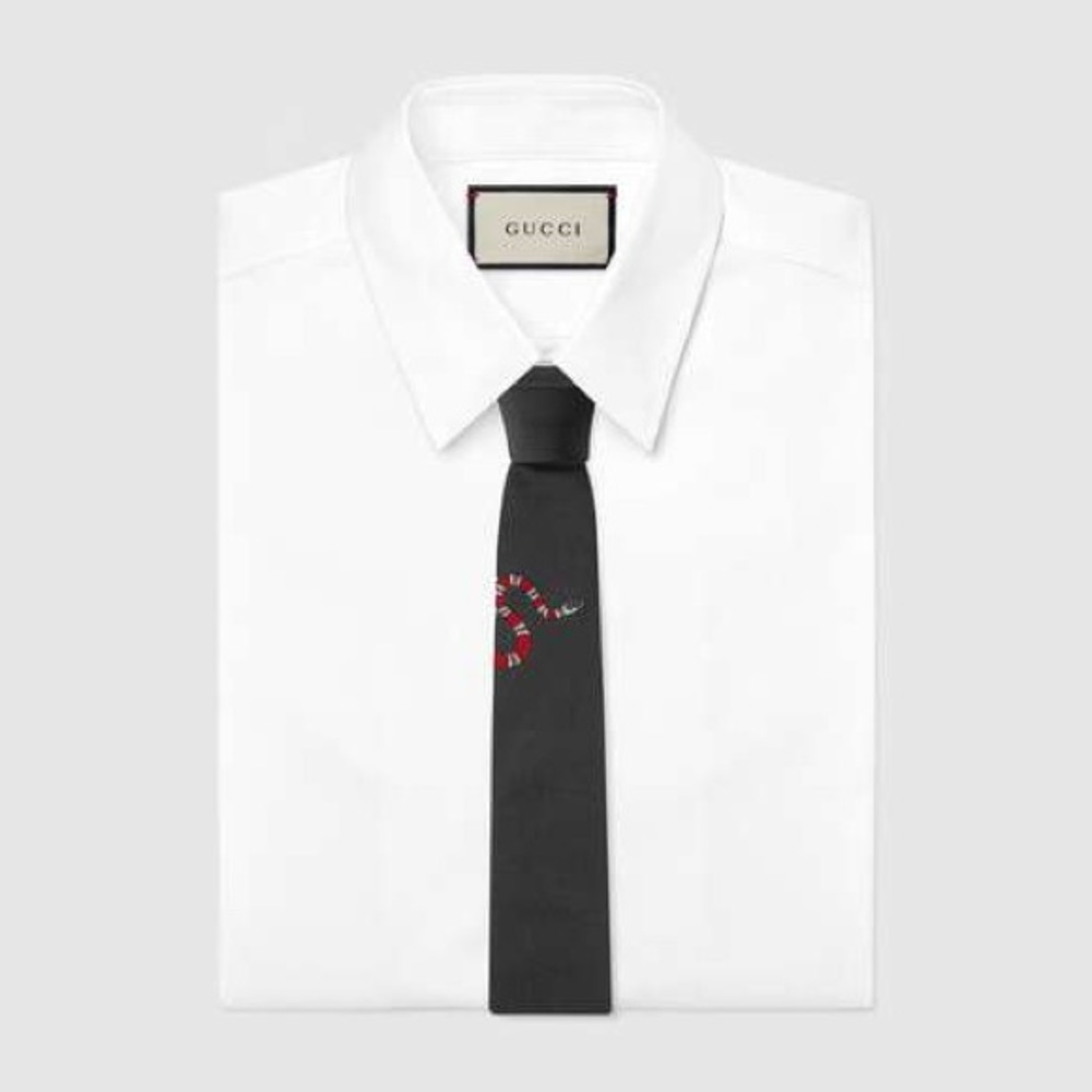 Gucci king snake tie